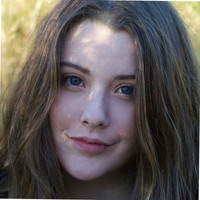 Elena Leonard