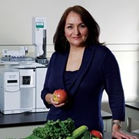 Lorraine Scheller, Mba