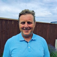 Graeme Coates Grad Iosh