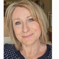 Linda McNicholas