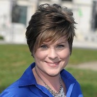 Valerie Carlisle