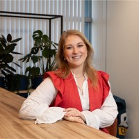 Esther van der Weele