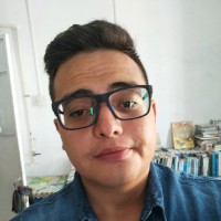 Sebastián Flores