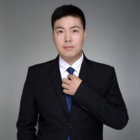 鞠向龙