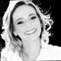 Ana Carolina Diniz