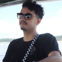 Júlio G.
