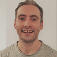 Simon Benger