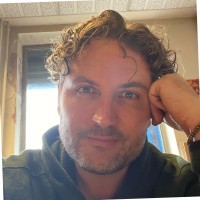 Greg Tennant