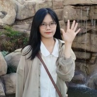 Yana Yang
