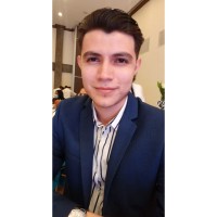Bayron Paredes