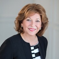 Nancy Barrette, Aif (R)