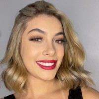 Vitoria Freire