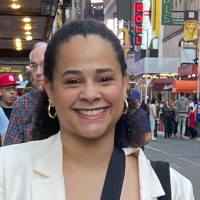 Gillian Curry