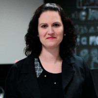 Daiane Simara Zanghelini Vieira