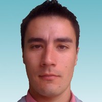 Roberto Gutierrez taulis