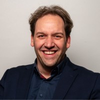 Dr. Dr. Florian Brugger