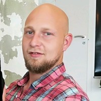 Thom Kissov