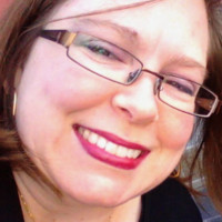 Sonja Casados, Mba