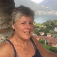 Fiona Lawes