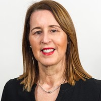 Caroline Lewis