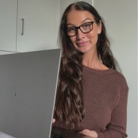 Josefine Falk
