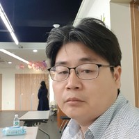 H.J.KIM (HakJeong Kim)