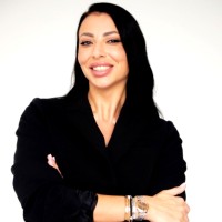 Ксения Хизова