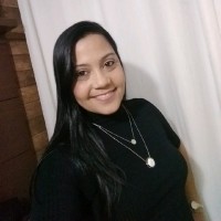 Alessandra Barcelos Muniz