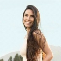 Maria L Castillo