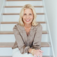 Gayle Schneider