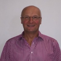 Simon Avery  GAICD, FINSIA(F FIN)