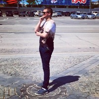 Максим Литвинов