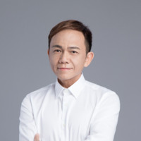 Daniel Ho
