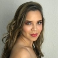 Alicia Puon Robles