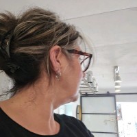 Jacqueline Van Oosterhout