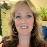 Donna Brad, Mba, Mis