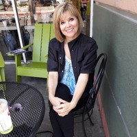 Kelly Poell