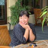 LAY SU YIN