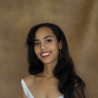 Ananda Poon