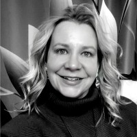 Angela Graham, Mba