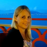 Suzanne Smith
