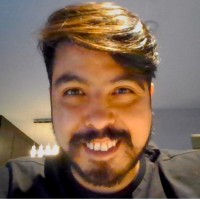 Héctor Olivares