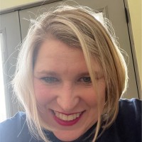 Mary Bergstrom