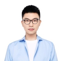 李镐伟