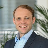 Dr. Patrick Schneider