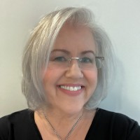 Donna L Maul, Esq