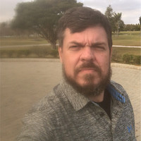 Caio Márcio Simões