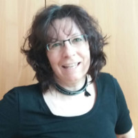 Claudia HAMPE