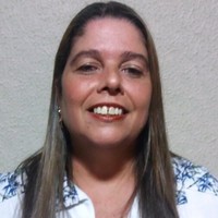 Lucia Ubs Ferreira