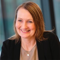 Lesley Stirling
